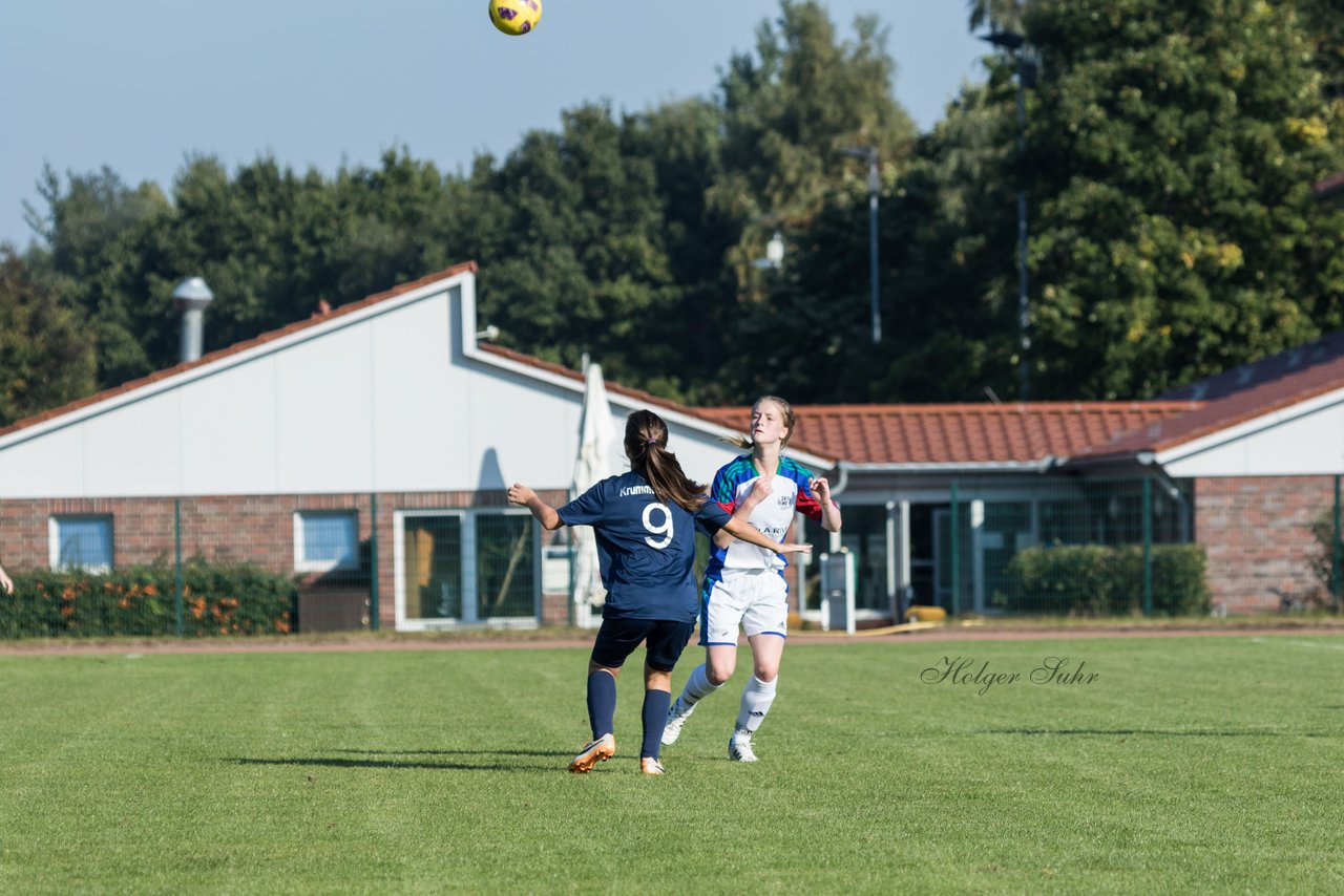 Bild 431 - B-Juniorinnen Krummesser SV - SV Henstedt Ulzburg : Ergebnis: 0:3